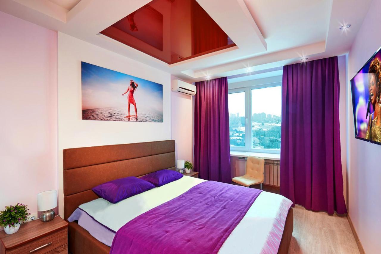 Sauna, Big Jacuzzi , Khreshchatyk Apartments Kiev Ngoại thất bức ảnh