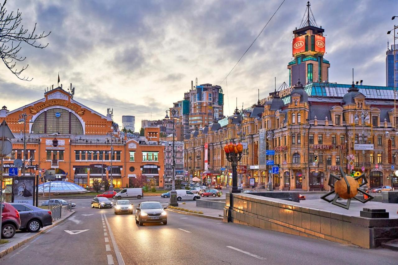 Sauna, Big Jacuzzi , Khreshchatyk Apartments Kiev Ngoại thất bức ảnh